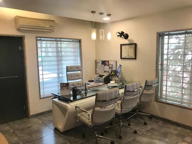 Office for Rent in palasia, Palasia, Indore