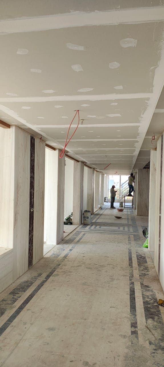 Shop for Sale in Grm Buisness Park, Super Corridor, Indore