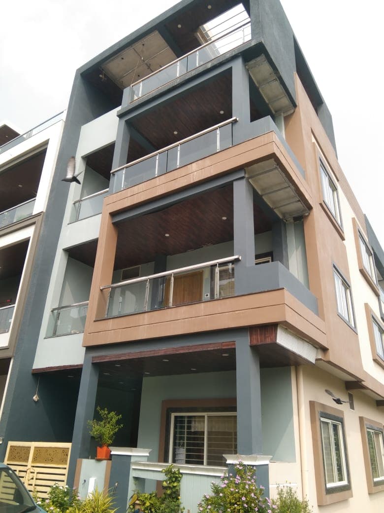 4+ BHK Villa for Sale in Bhavan, Bengali Square, Indore