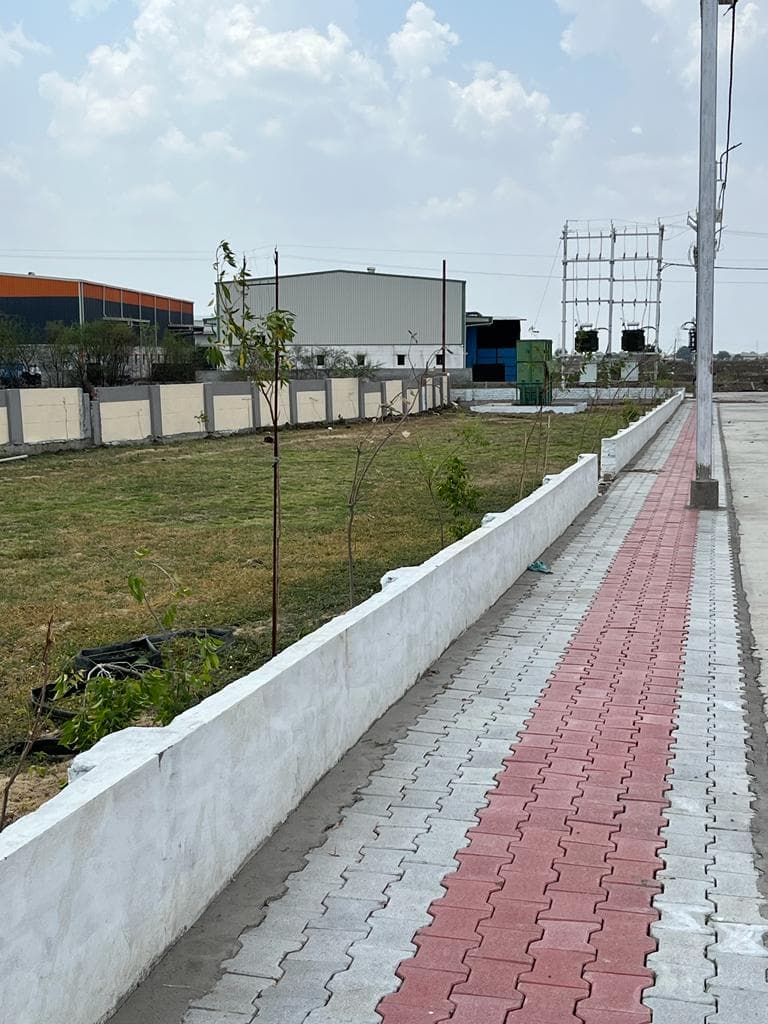 Highway Divine City