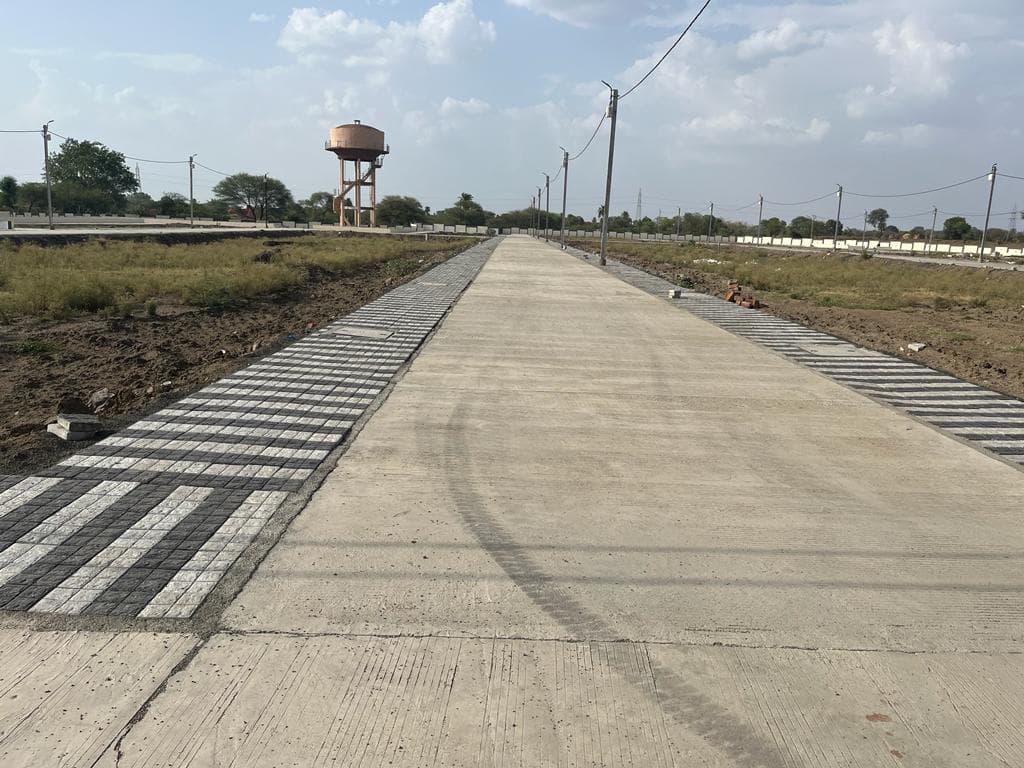 Highway Paradise