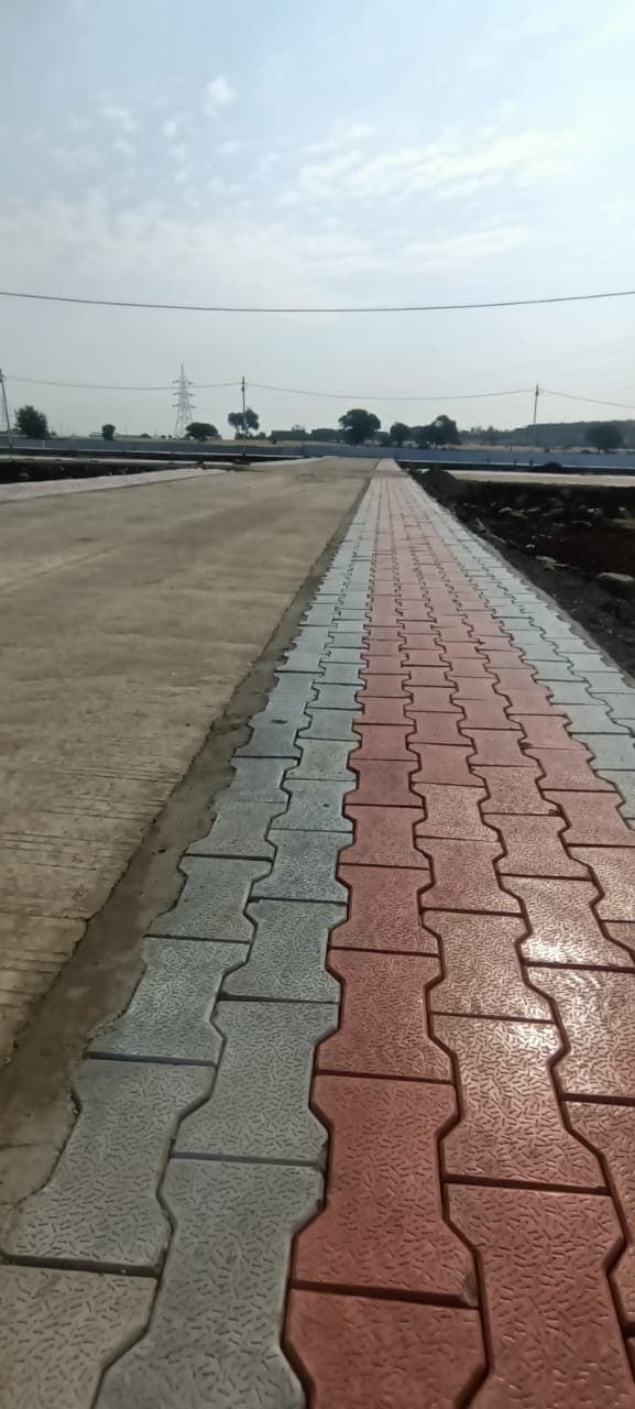 Highway Divine City