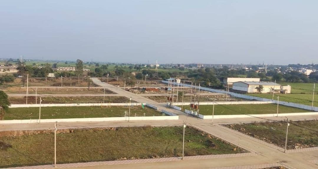 Residential Plot for Sale in Highway Paramount, Indore Ujjain Road, Indore