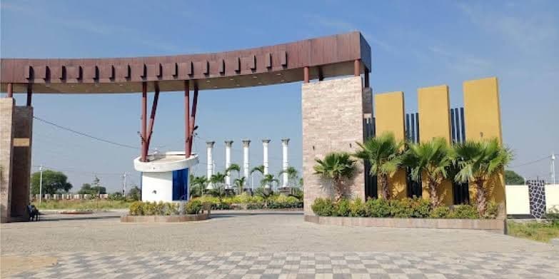 Plot for Sale in Paras Park, Magarkheda, Indore